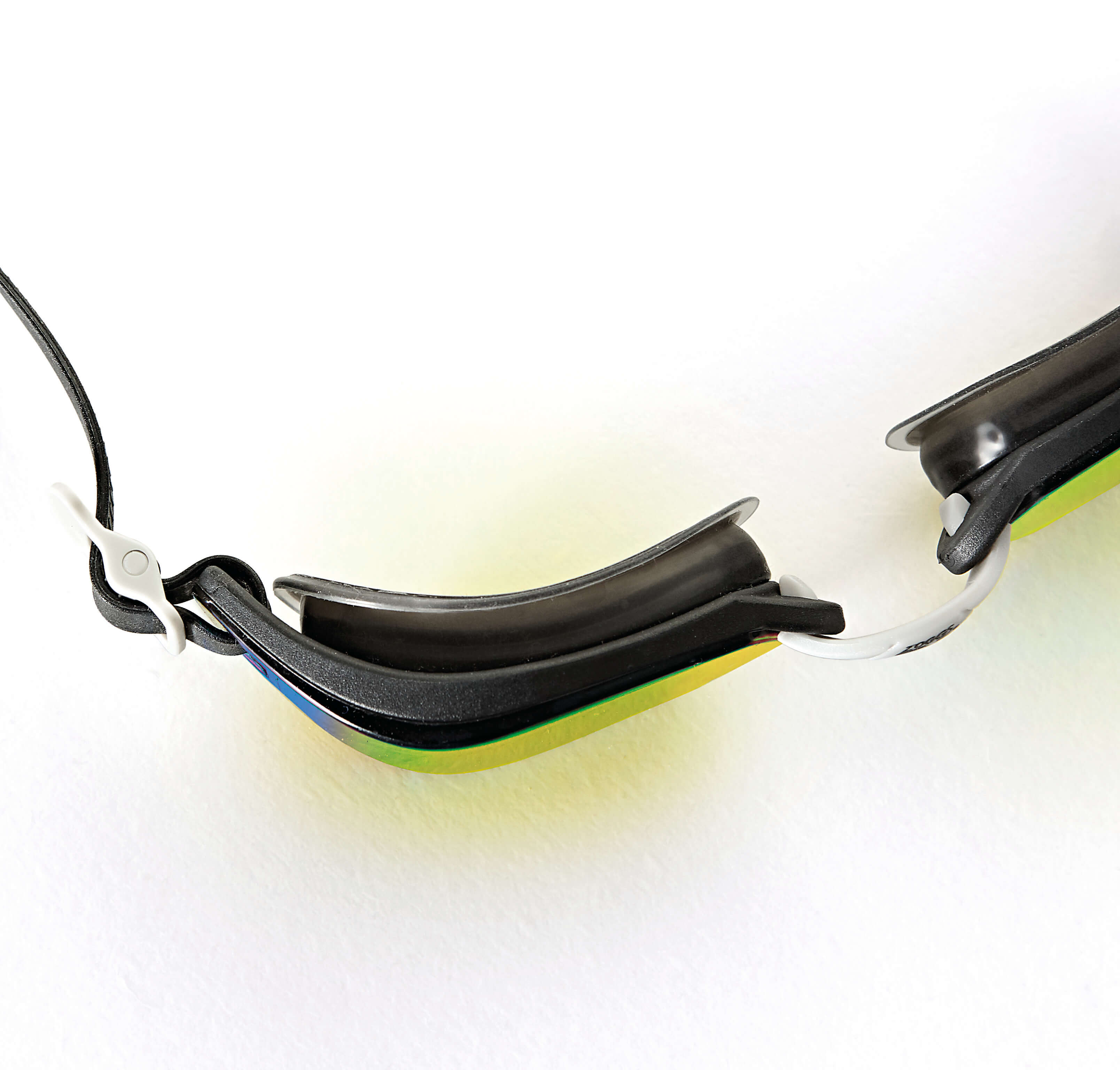 Zoggs Ultima Air Titanium